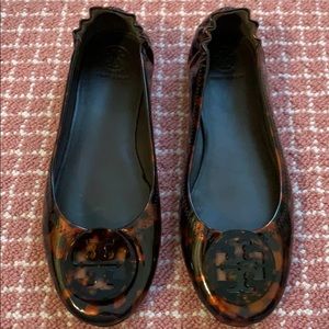 Like new Tory Burch Minnie travel flats - tortoise
